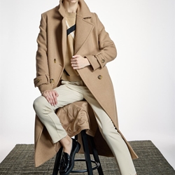 ALBA CONDE Abrigo Largo con Cinturón - Imagen 2