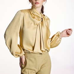 ALBA CONDE Blusa Amarilla con Lazada - Imagen 1