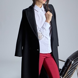 ALBA CONDE Blusa Blanca con Bordado en Mangas - Imagen 2