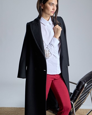 ALBA CONDE Blusa Blanca con Bordado en Mangas - Imagen 2