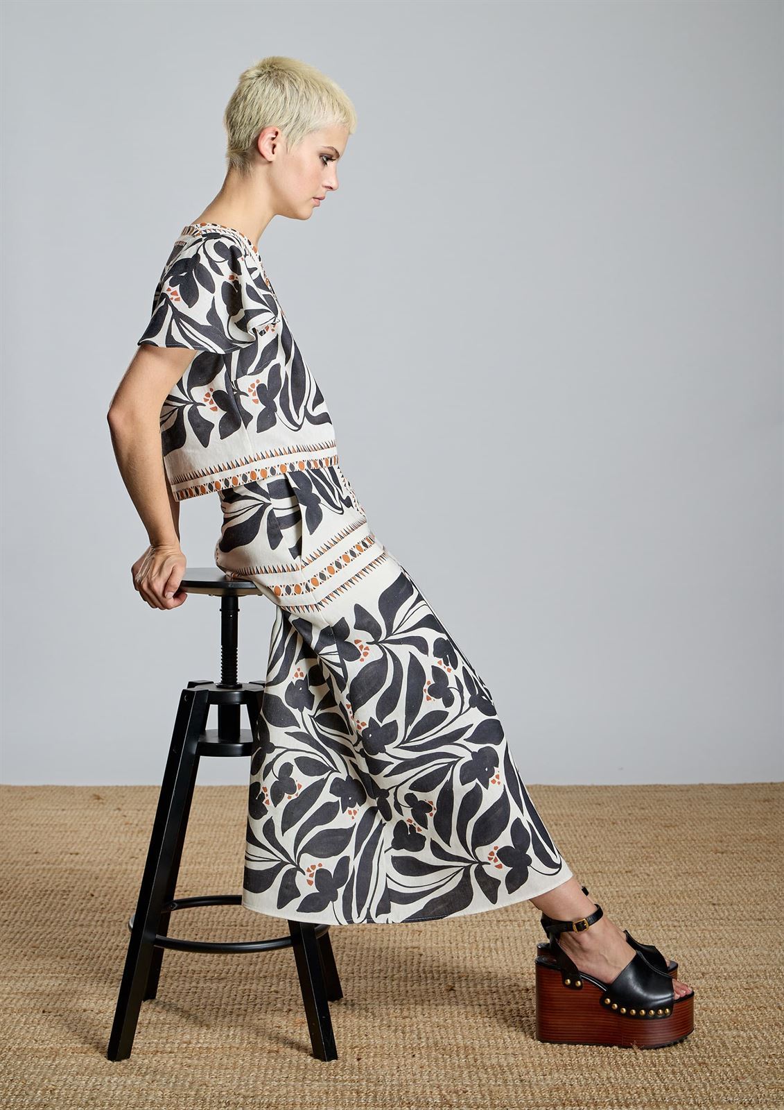 ALBA CONDE Blusa Corta Étnica - Imagen 4