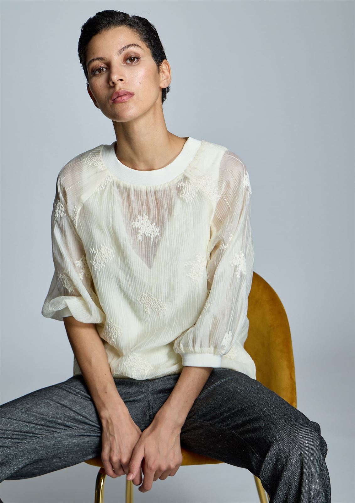 ALBA CONDE Blusa Cruda Bordada - Imagen 2