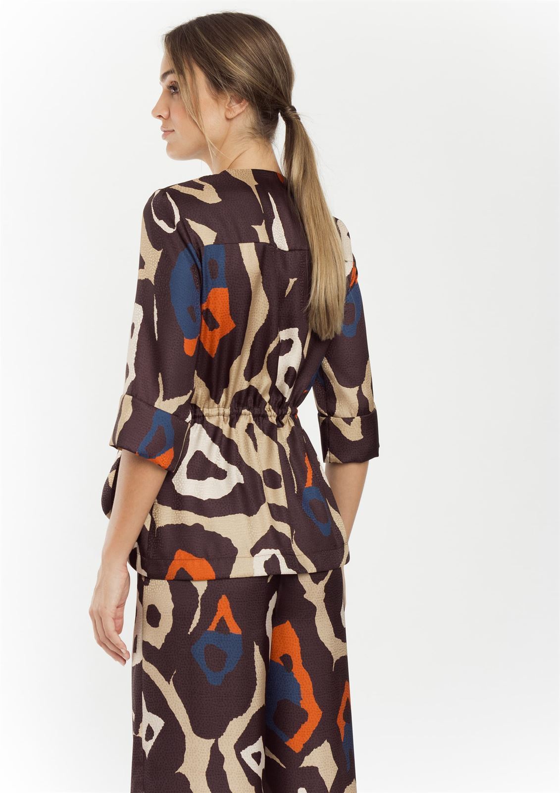 ALBA CONDE Blusa Cruzada Estampada - Imagen 4