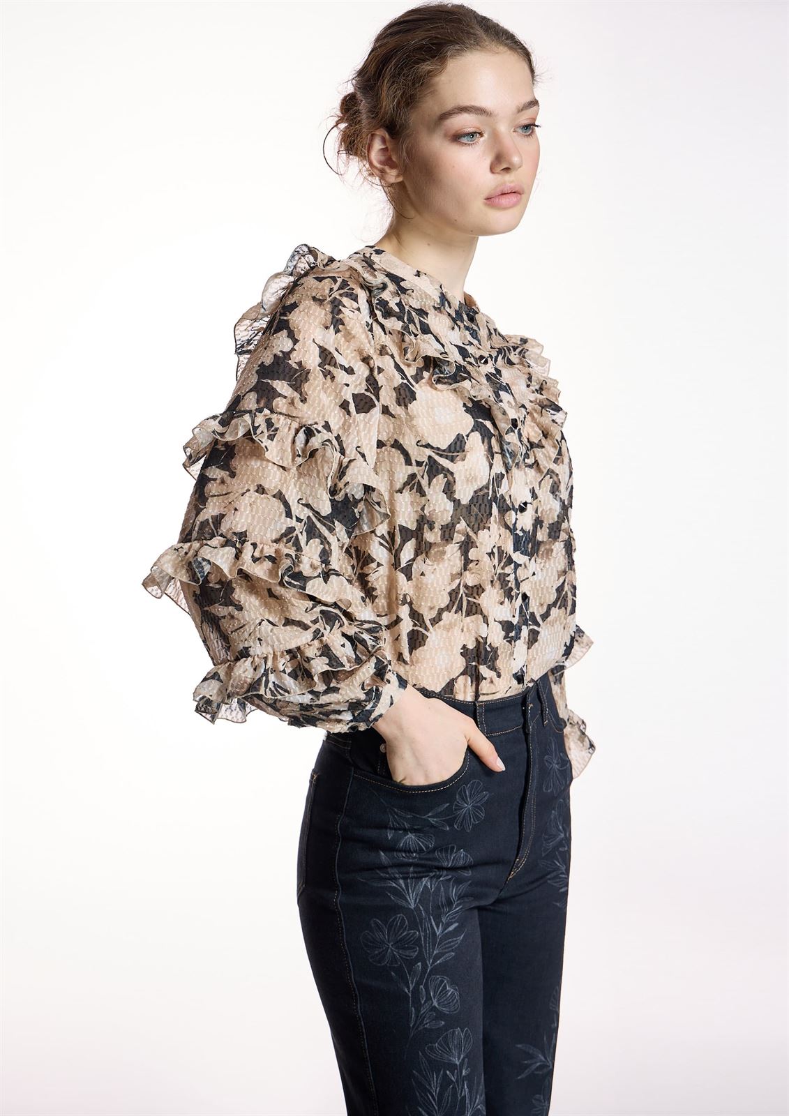 ALBA CONDE Blusa Estampado Floral con Volantes - Imagen 1