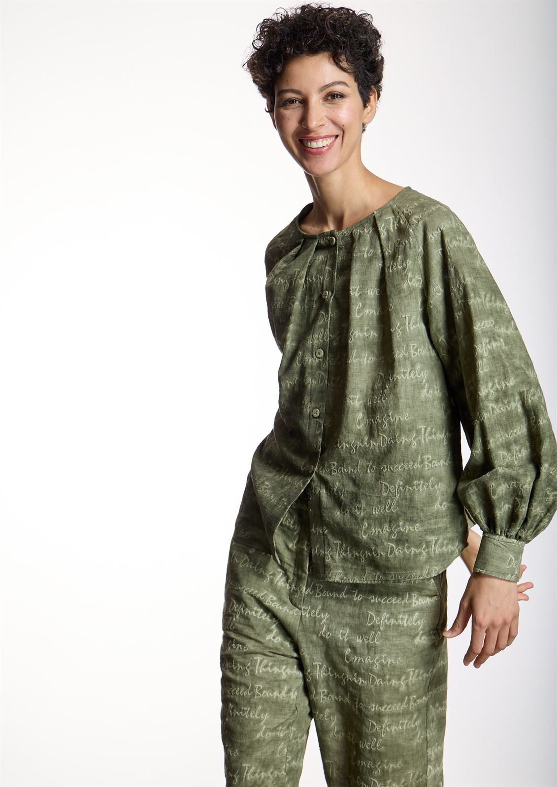 ALBA CONDE Blusa Kaki Bordada - Imagen 2