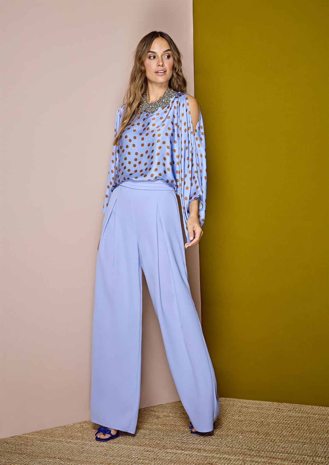 ALBA CONDE Blusa Satinada Lunares - Imagen 3