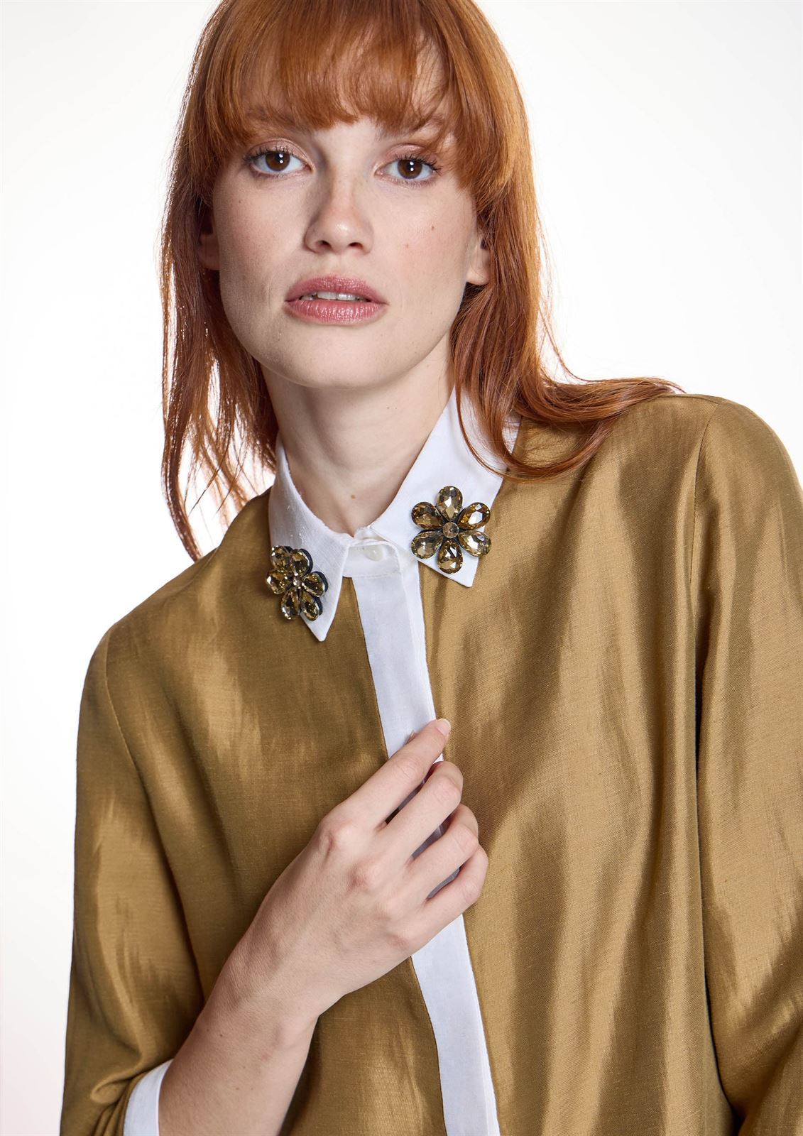 ALBA CONDE Blusa Tostada Satinada - Imagen 6