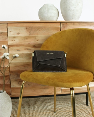 ALBA CONDE Bolso Lía Marrón - Imagen 1