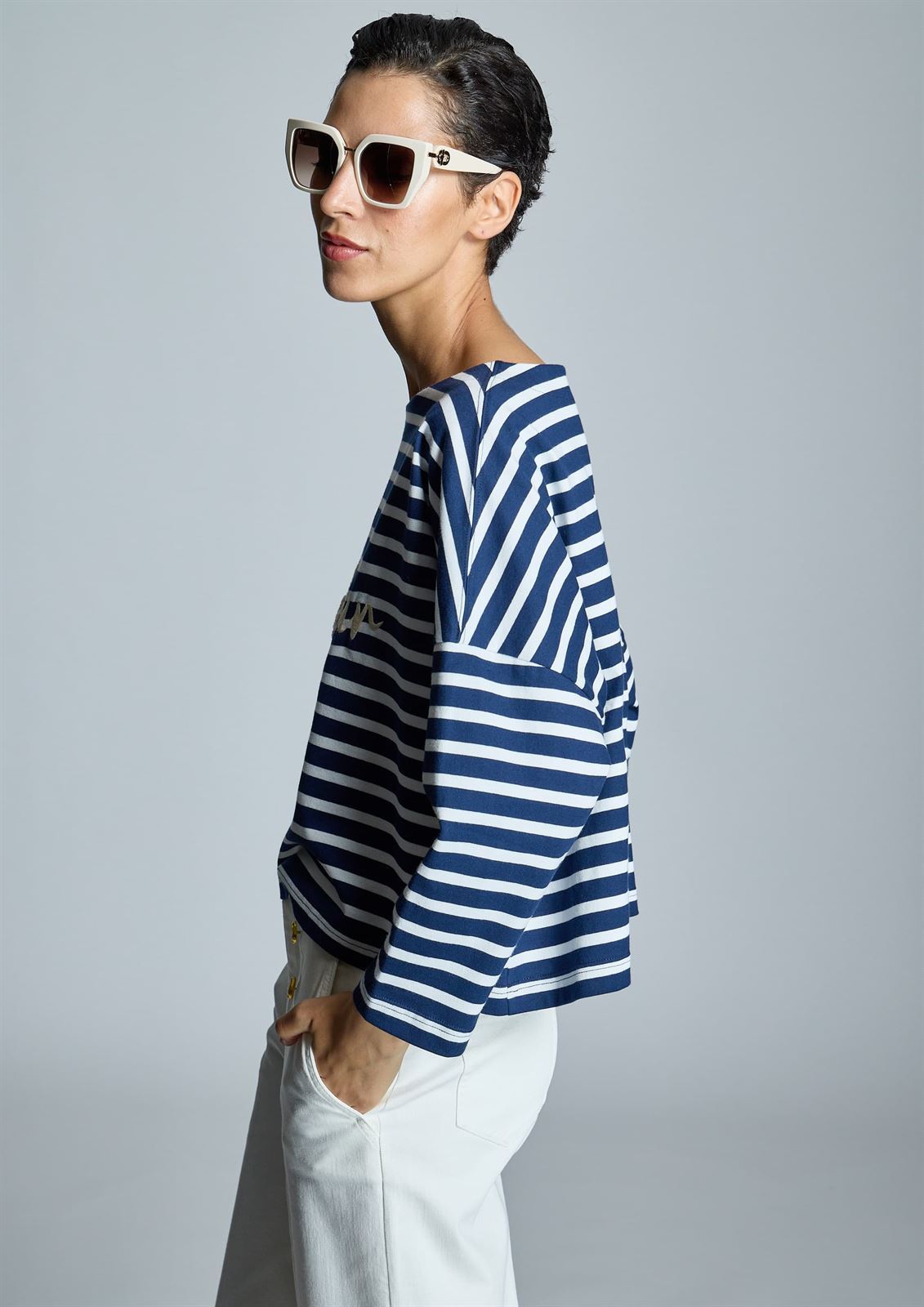 ALBA CONDE Camiseta Rayas Bordado - Imagen 3