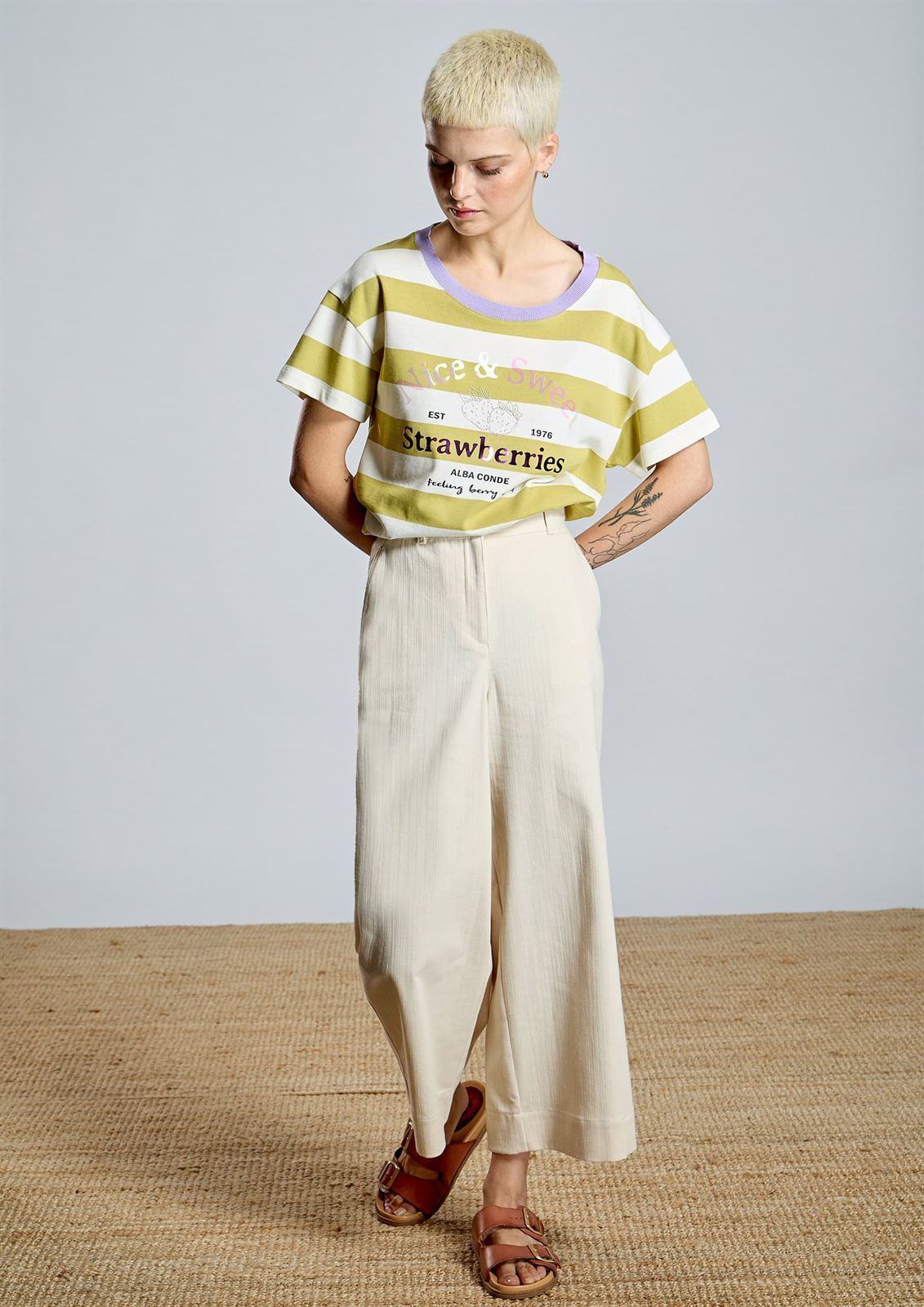 ALBA CONDE Camiseta Rayas - Imagen 4