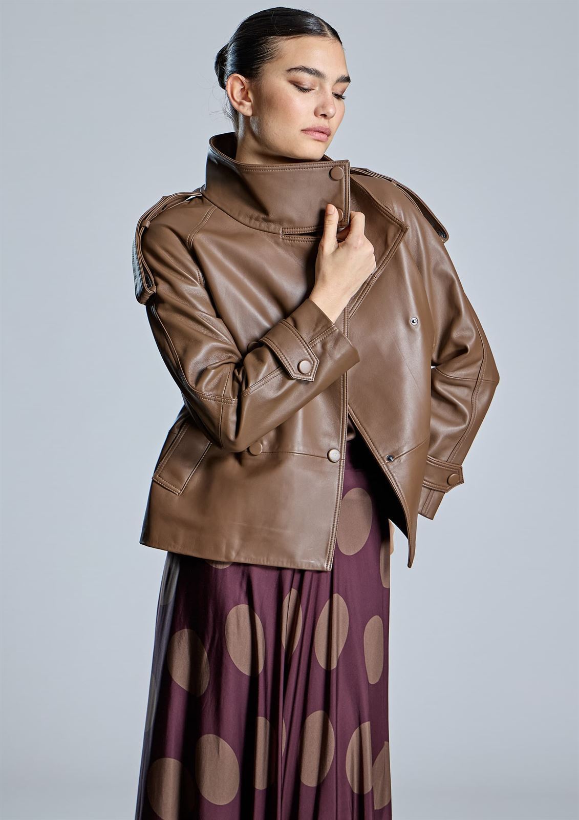 ALBA CONDE Cazadora Biker Piel Camel - Imagen 1