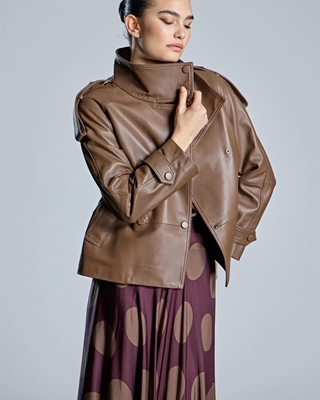 ALBA CONDE Cazadora Biker Piel Camel - Imagen 1