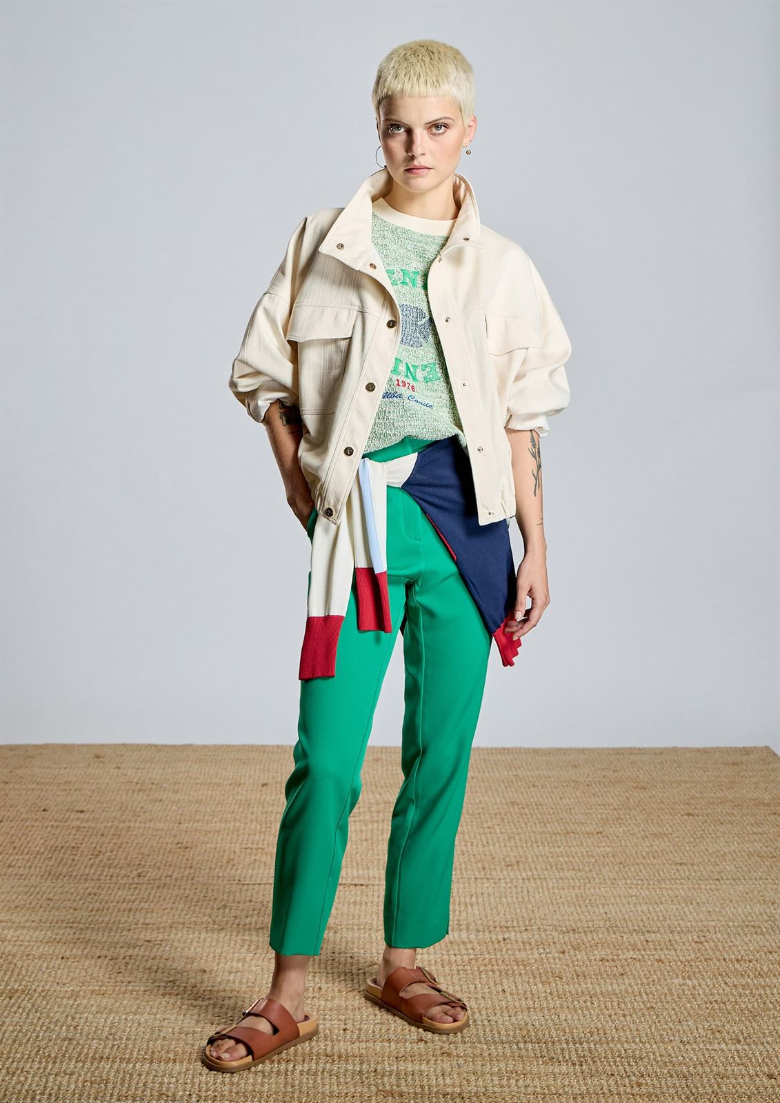 ALBA CONDE Chaqueta Corta en Crudo - Imagen 3