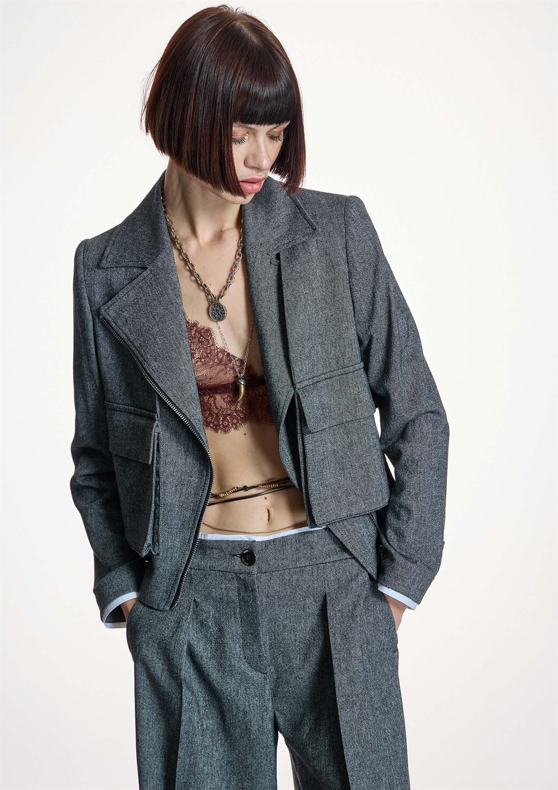 ALBA CONDE Chaqueta Corta Gris - Imagen 5