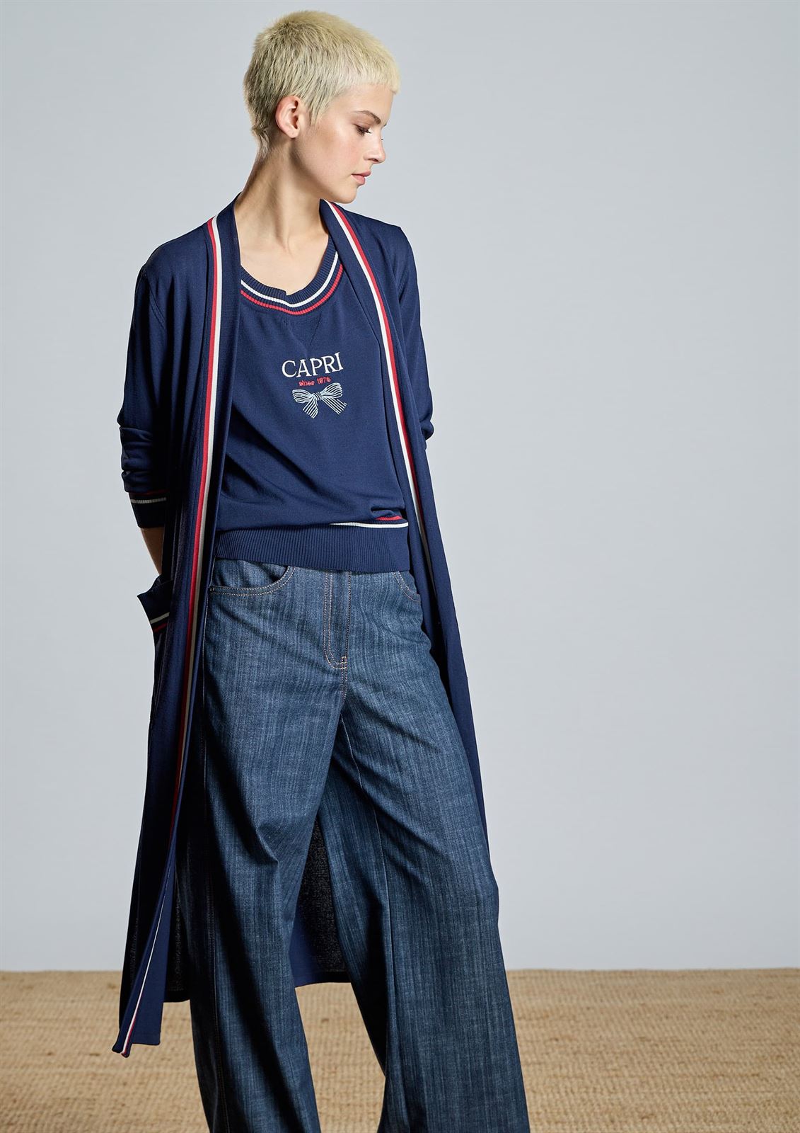 ALBA CONDE Chaqueta de Punto Larga Azul Marino - Imagen 3