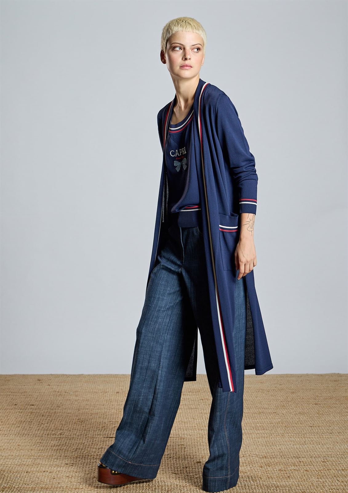 ALBA CONDE Chaqueta de Punto Larga Azul Marino - Imagen 5