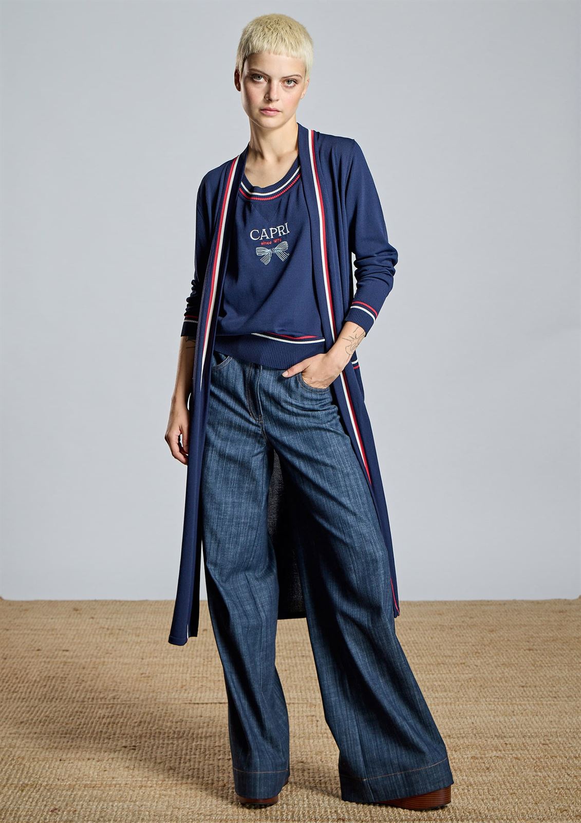 ALBA CONDE Chaqueta de Punto Larga Azul Marino - Imagen 6