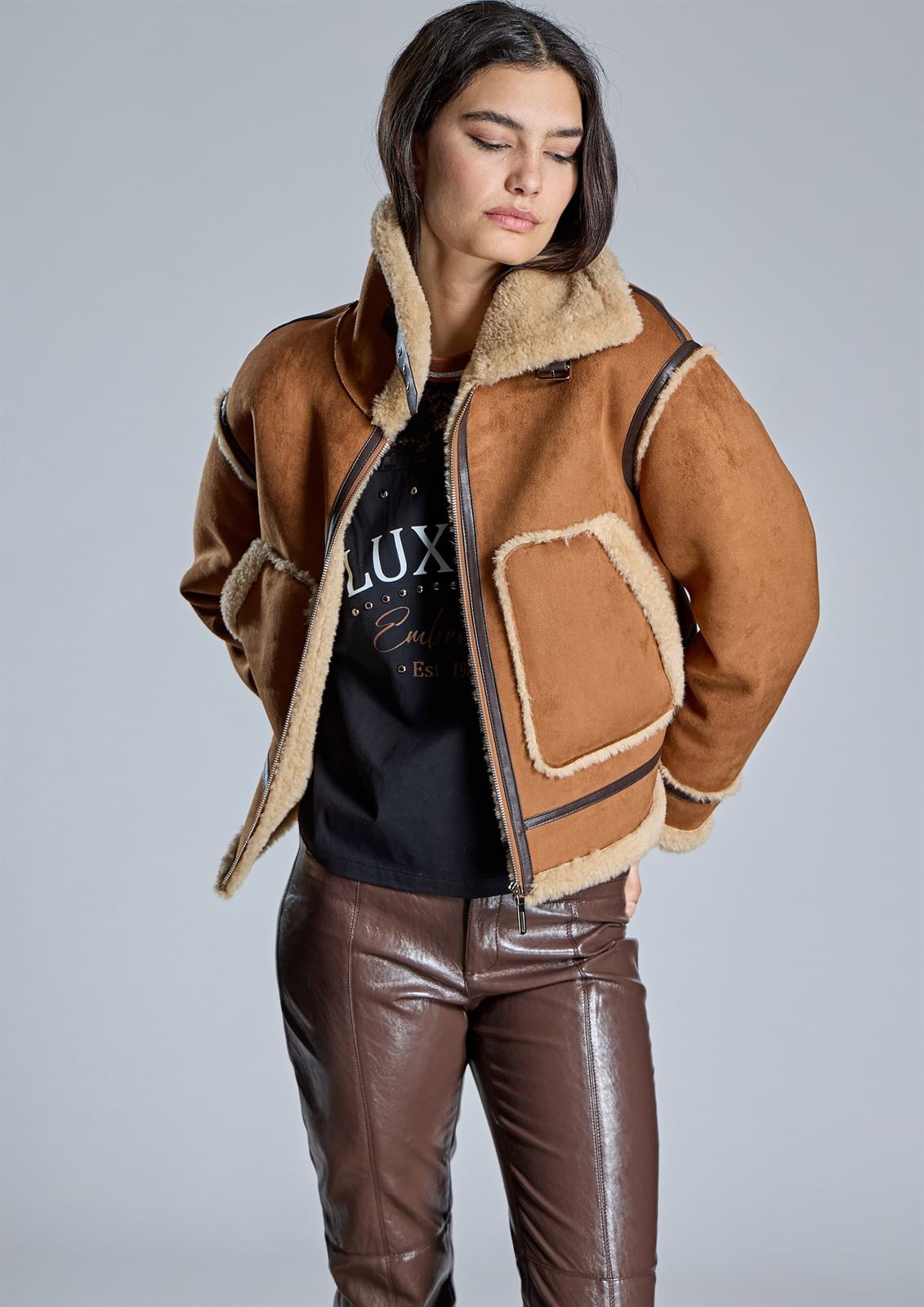 ALBA CONDE Chaqueta Doble Faz Camel - Imagen 1