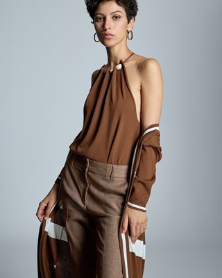 ALBA CONDE Chaqueta Larga de Punto Marrón - Imagen 2