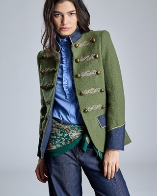ALBA CONDE Chaqueta Verde Estilo Militar - Imagen 2