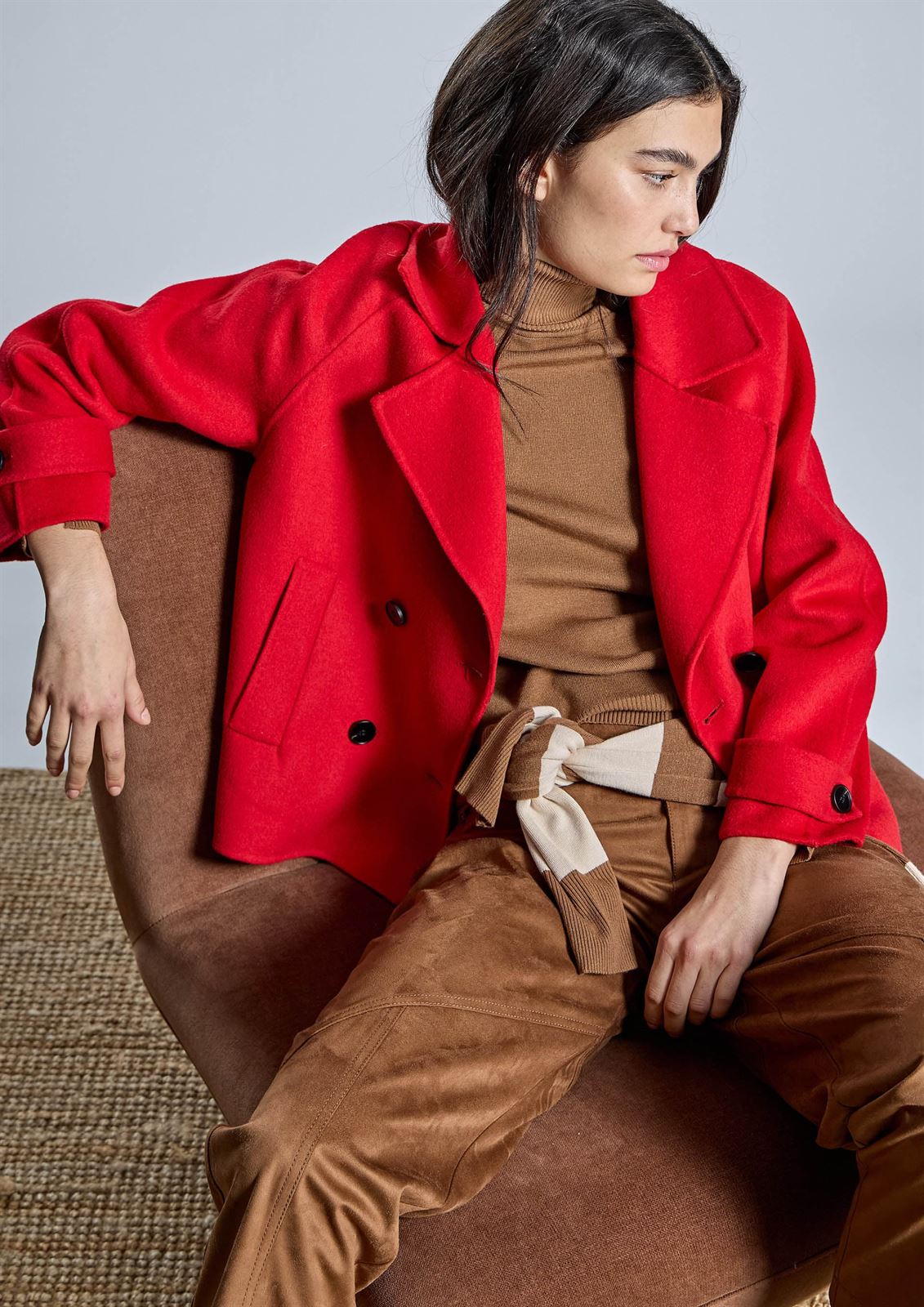 ALBA CONDE Chaquetón Rojo con Solapa - Imagen 1