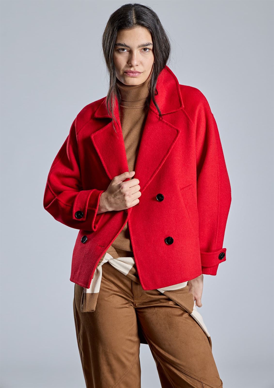 ALBA CONDE Chaquetón Rojo con Solapa - Imagen 2