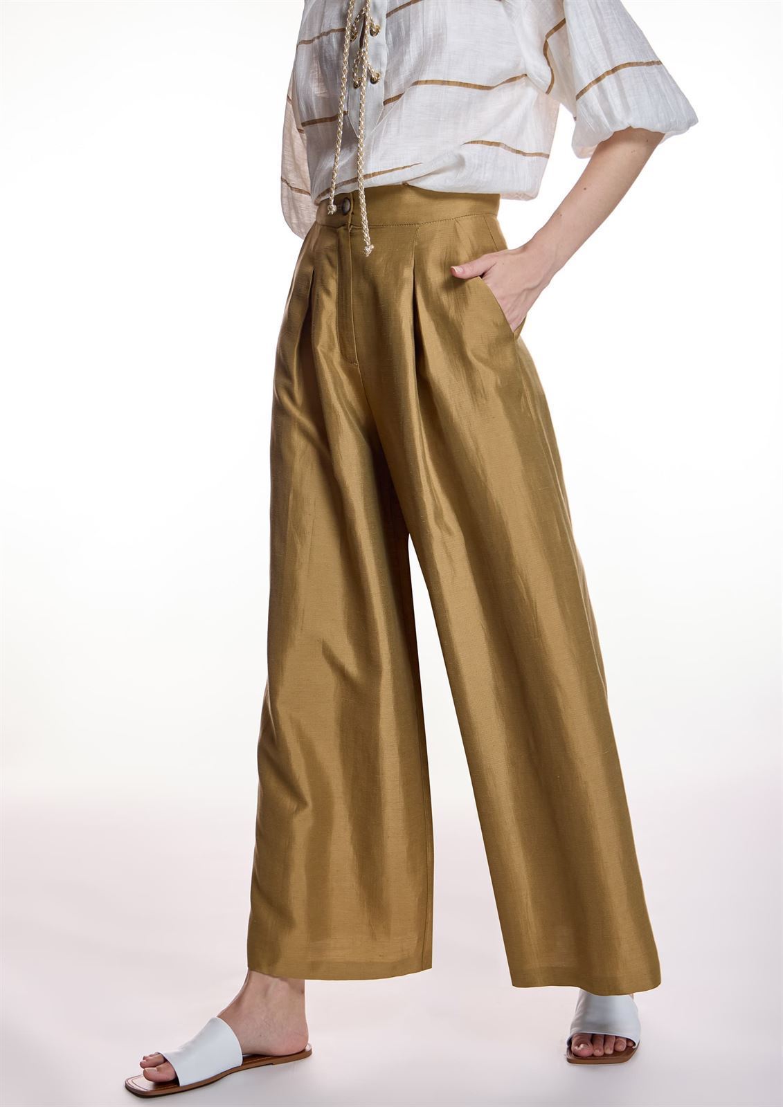 ALBA CONDE Falda Pantalón Detalle Pliegues - Imagen 1