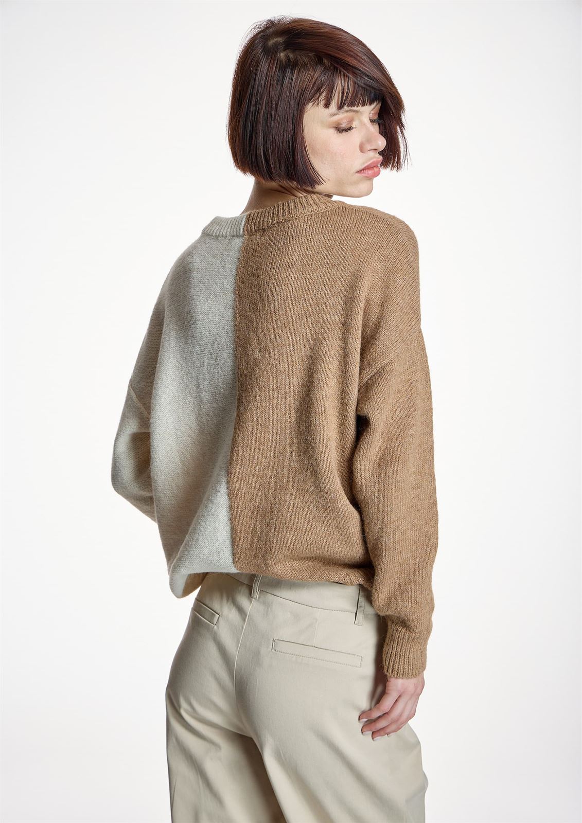 ALBA CONDE Jersey Bicolor Crudo y Camel - Imagen 2