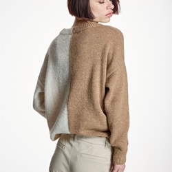 ALBA CONDE Jersey Bicolor Crudo y Camel - Imagen 2
