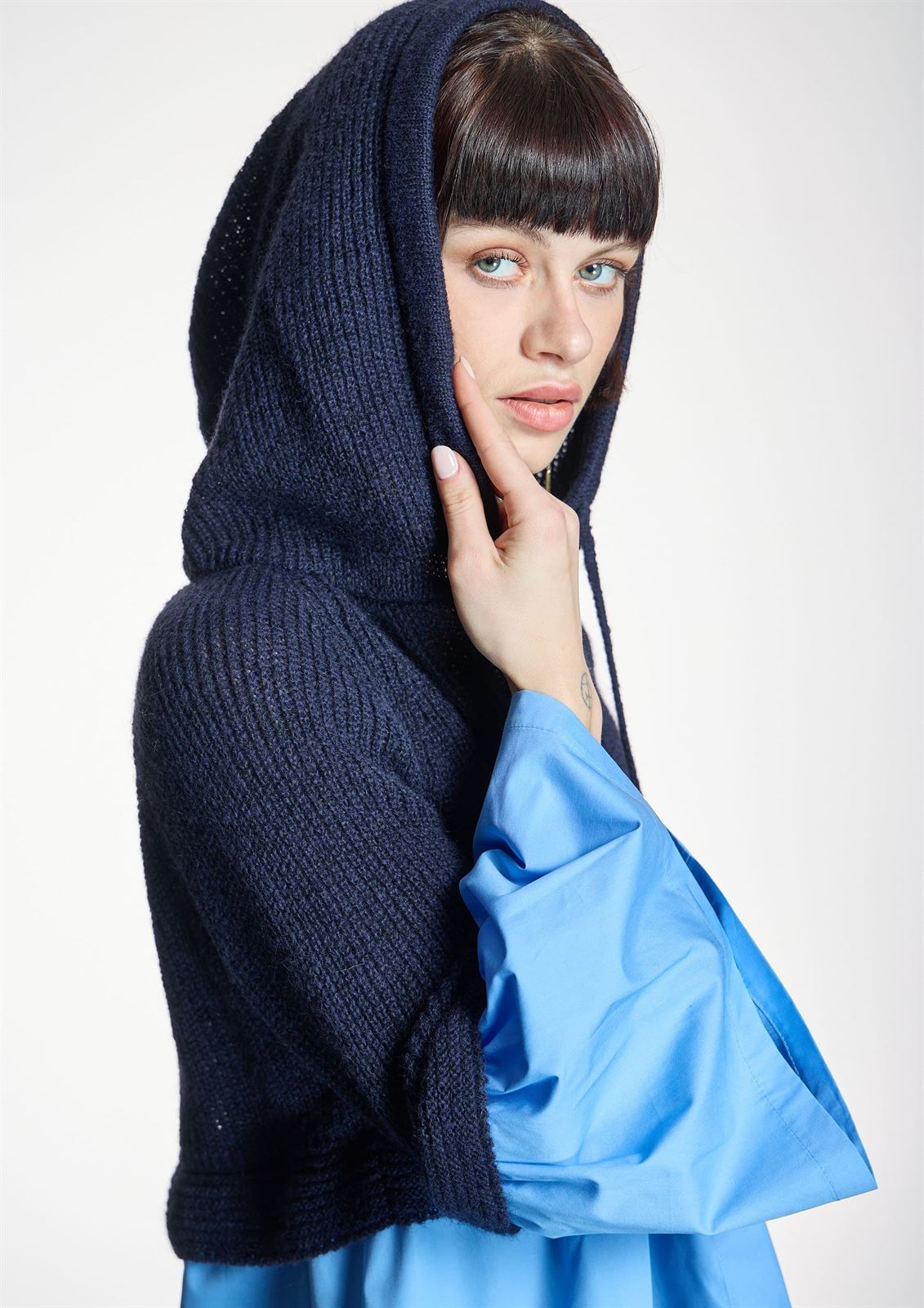 ALBA CONDE Jersey Combinado Azul - Imagen 2