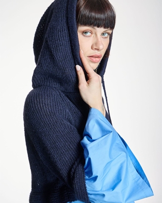 ALBA CONDE Jersey Combinado Azul - Imagen 2