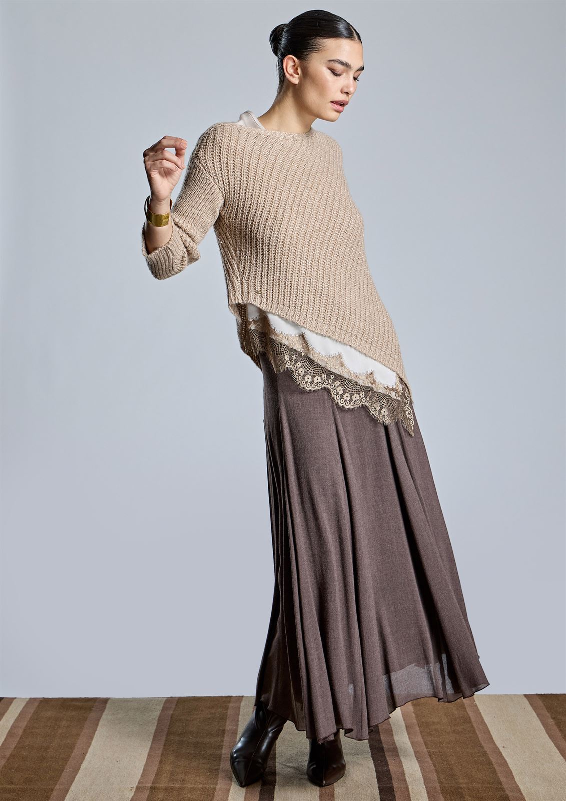 ALBA CONDE Jersey de Punto Beige Asimétrico - Imagen 2
