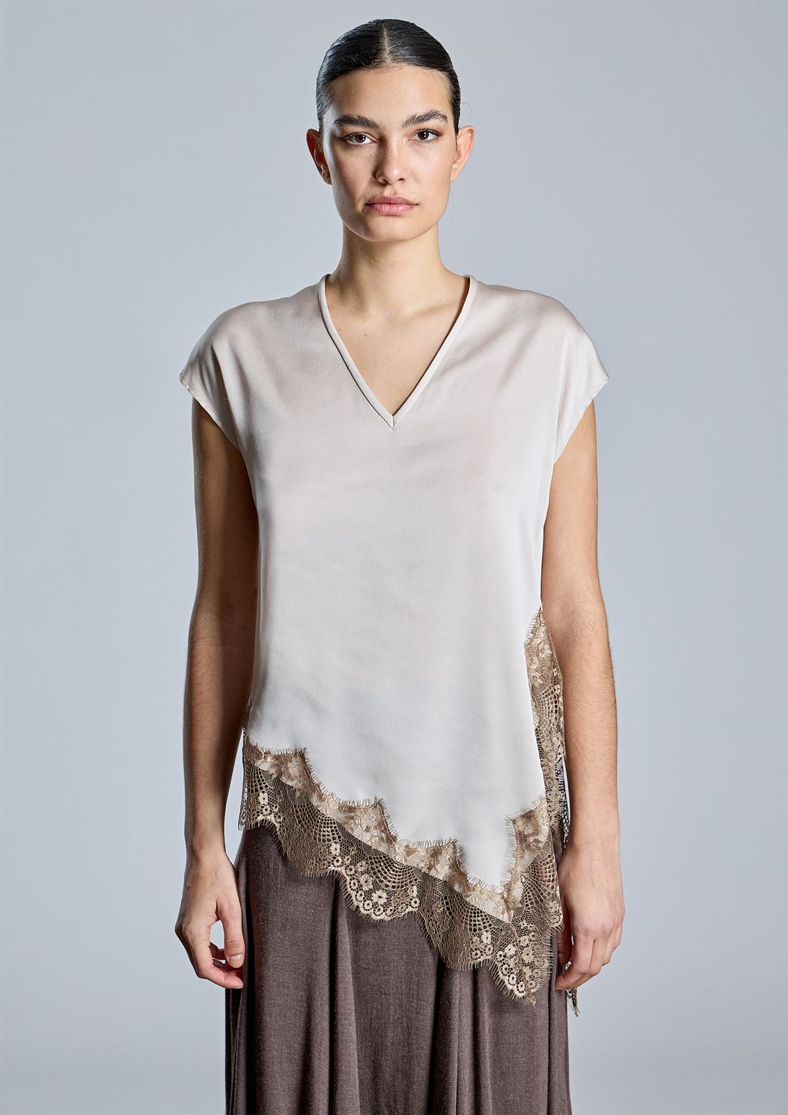 ALBA CONDE Jersey de Punto Beige Asimétrico - Imagen 3