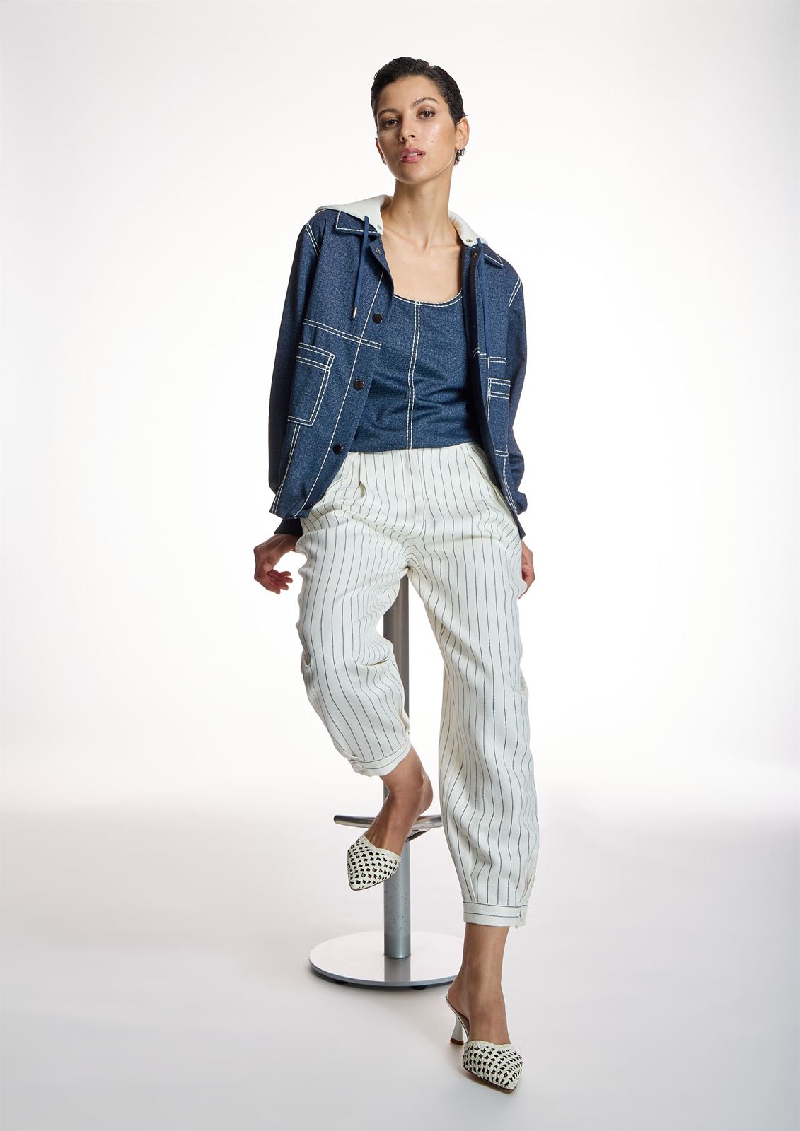 ALBA CONDE Pantalón Crudo de Rayas - Imagen 4