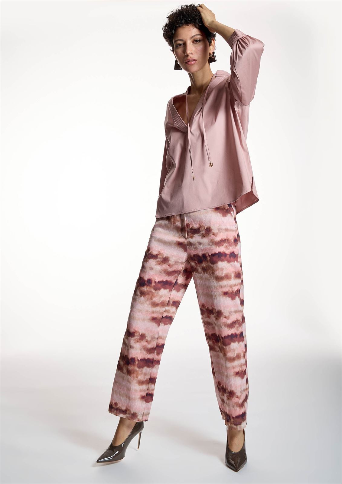 ALBA CONDE Pantalón Estampado Acuarela - Imagen 5