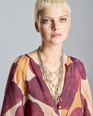 ALBA CONDE Pantalón Fluído Granate - Imagen 1