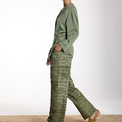 ALBA CONDE Pantalón Kaki Bordado - Imagen 1