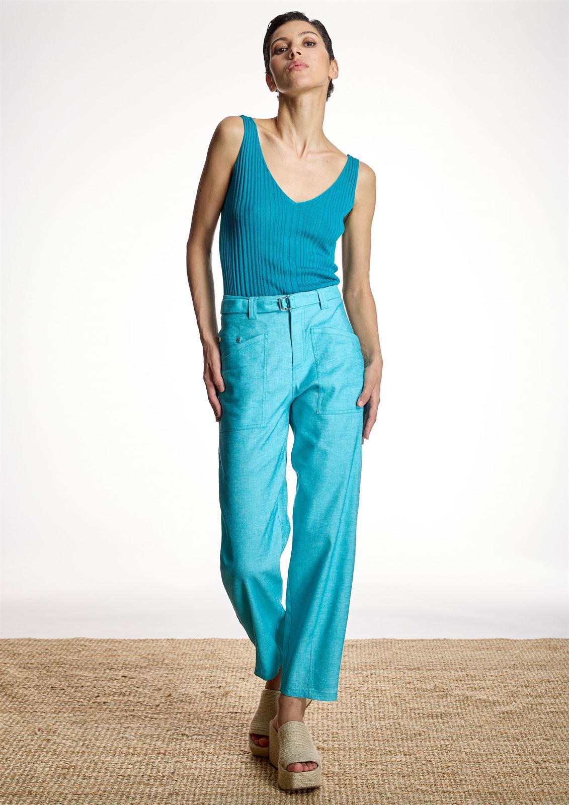 ALBA CONDE Pantalón Recto Turquesa - Imagen 4
