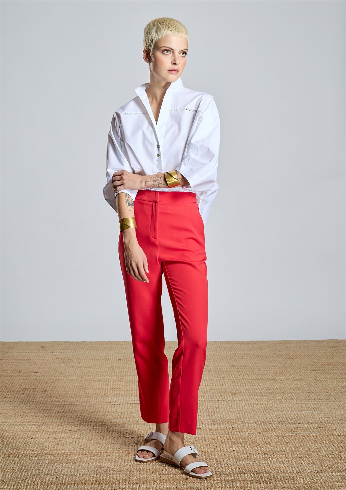 ALBA CONDE Pantalón Semientallado Rojo - Imagen 4