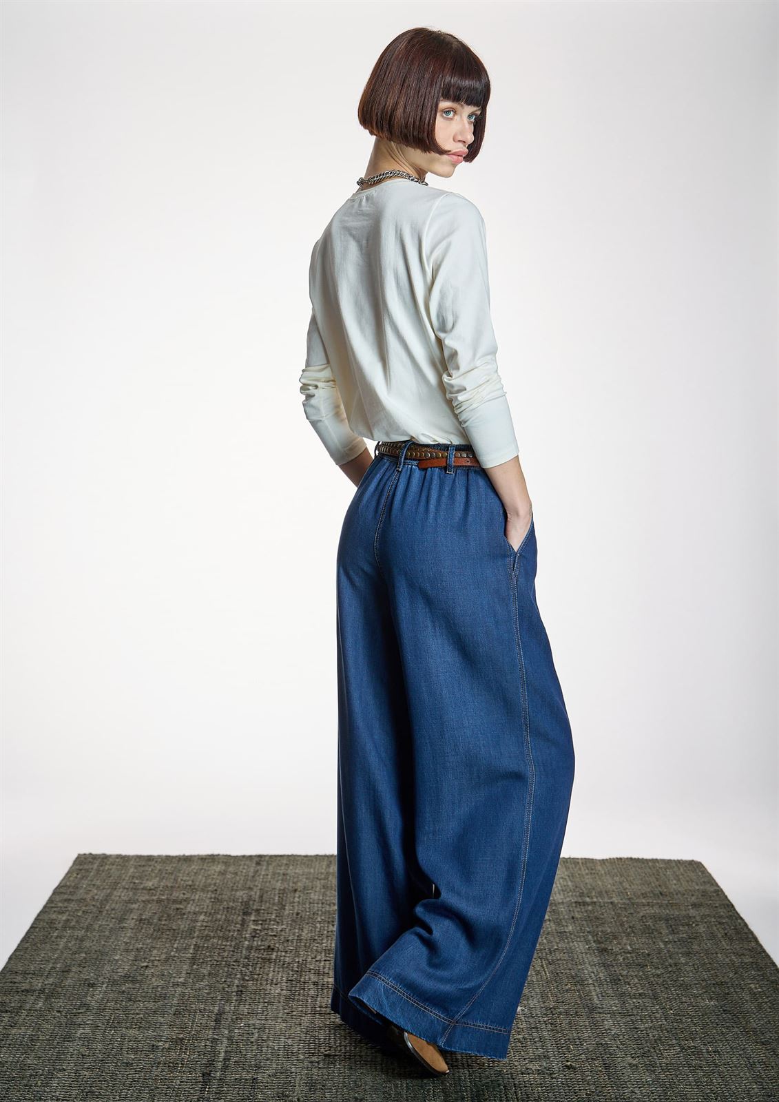 ALBA CONDE Pantalón Vaquero Palazzo - Imagen 3