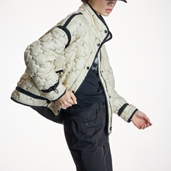 ALBA CONDE parka Acolchada en Crudo - Imagen 1