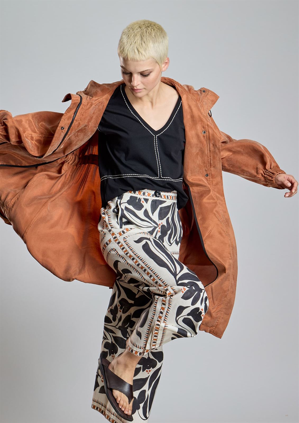 ALBA CONDE Parka Teja - Imagen 4