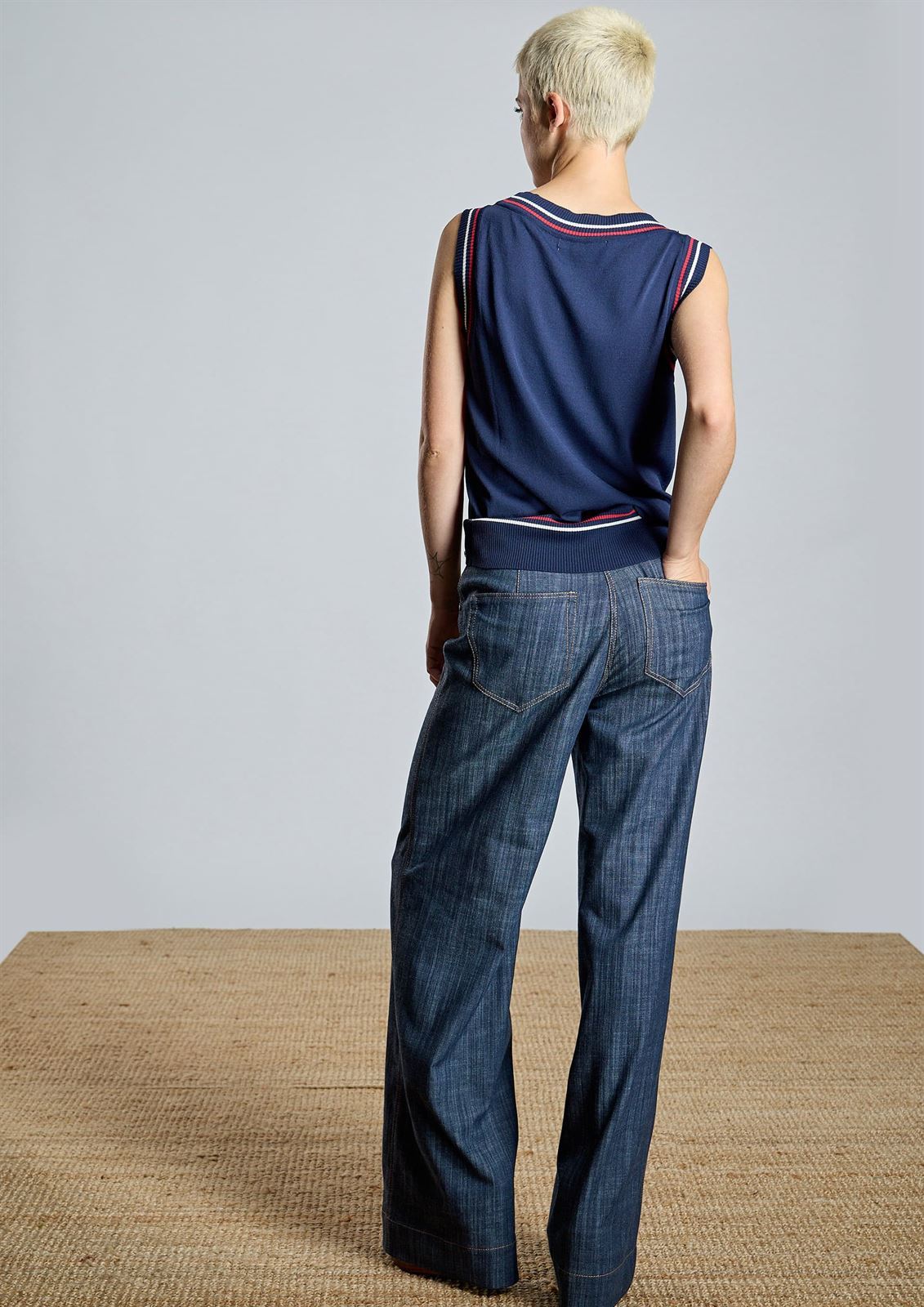 ALBA CONDE Top de Punto Marino - Imagen 2