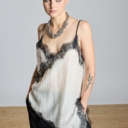 ALBA CONDE Top Lencero Crudo - Imagen 1