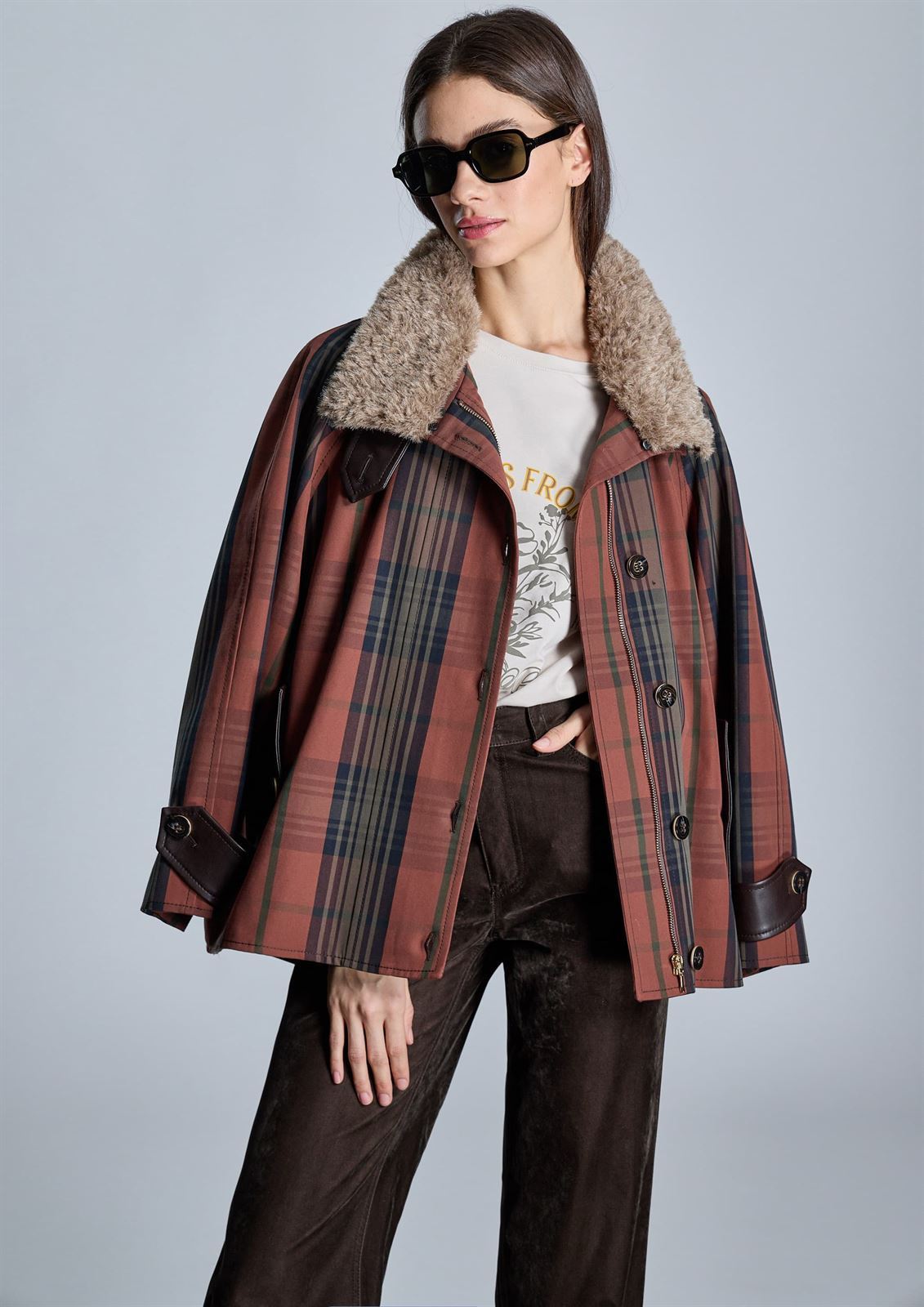 ALBA CONDE Trench de Cuadros Cuello Desmoantable - Imagen 1