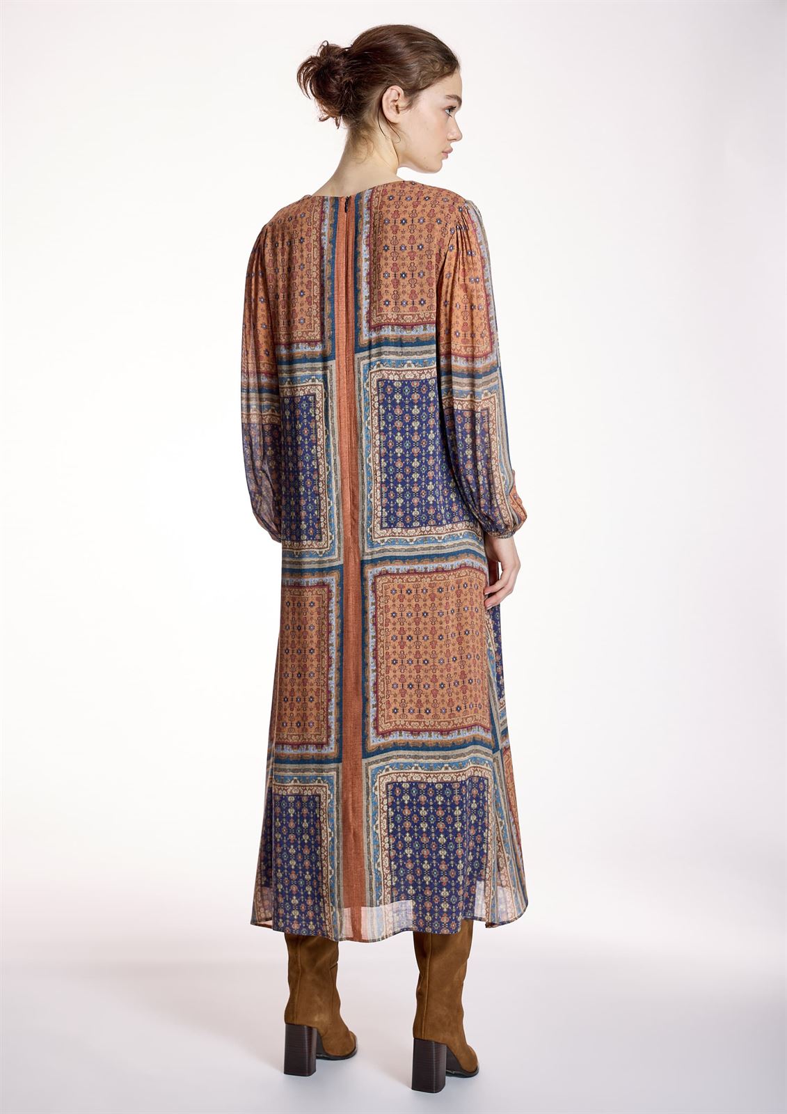 ALBA CONDE Vestido Boho Estampado Pañuelo - Imagen 5