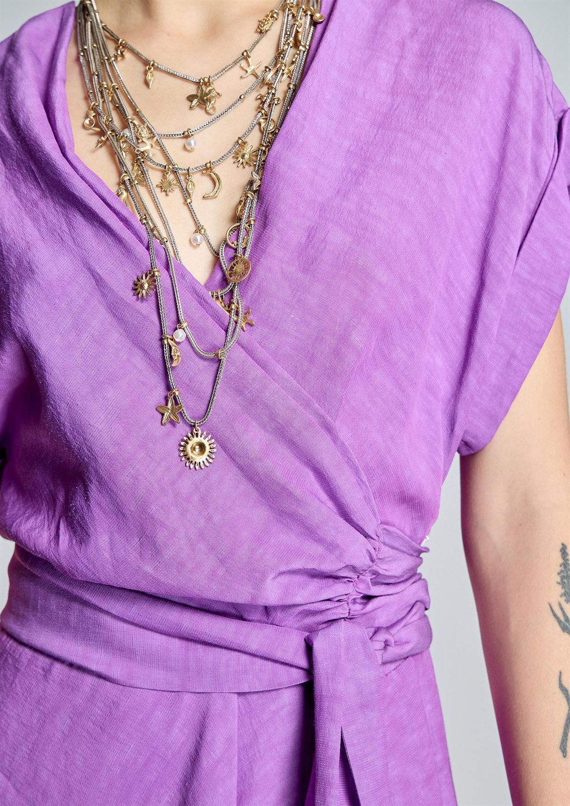 ALBA CONDE Vestido Cruzado Lila - Imagen 6