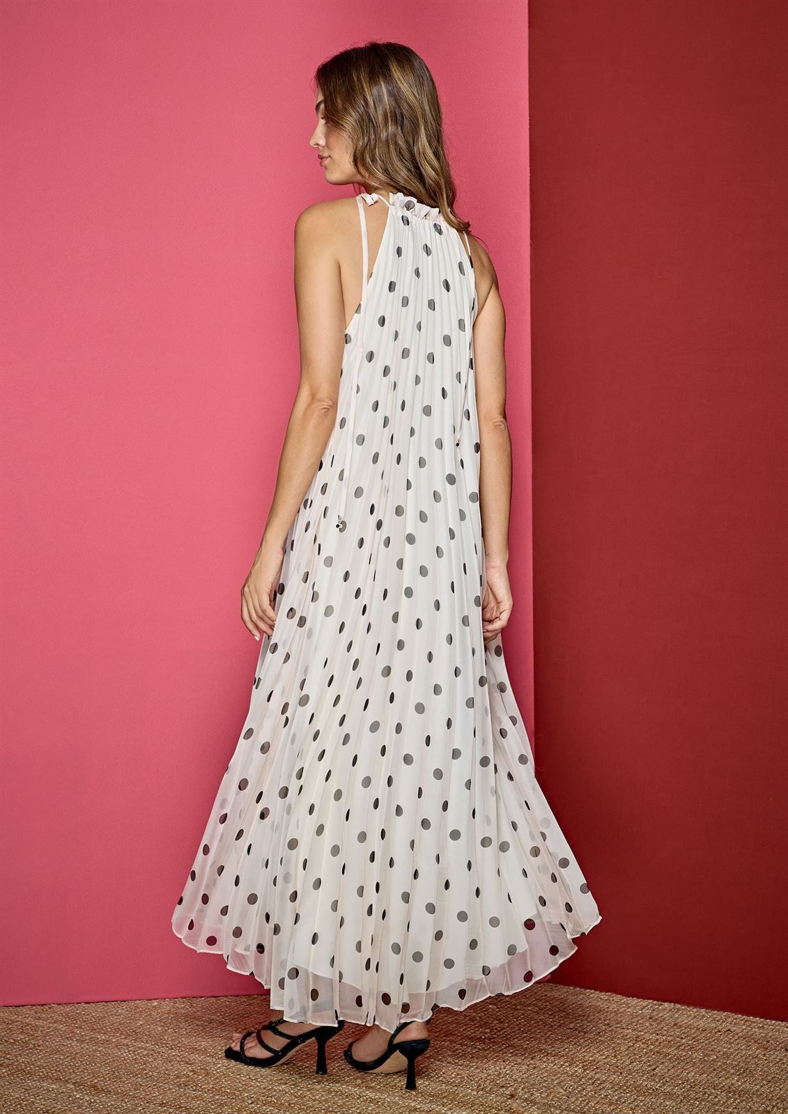 ALBA CONDE Vestido Fluído Plisado Lunares - Imagen 2