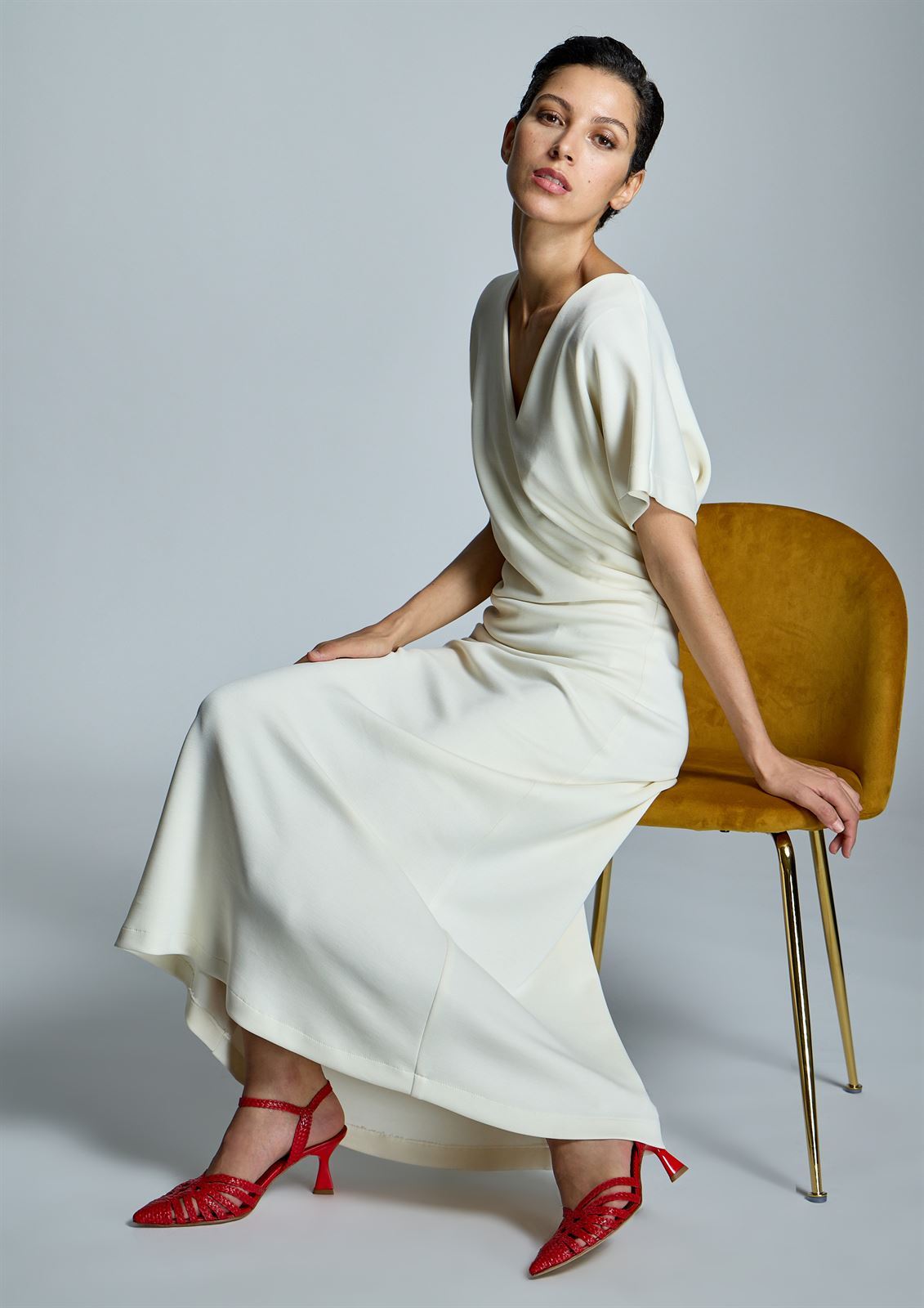 ALBA CONDE Vestido Midi Punto Azul - Imagen 1