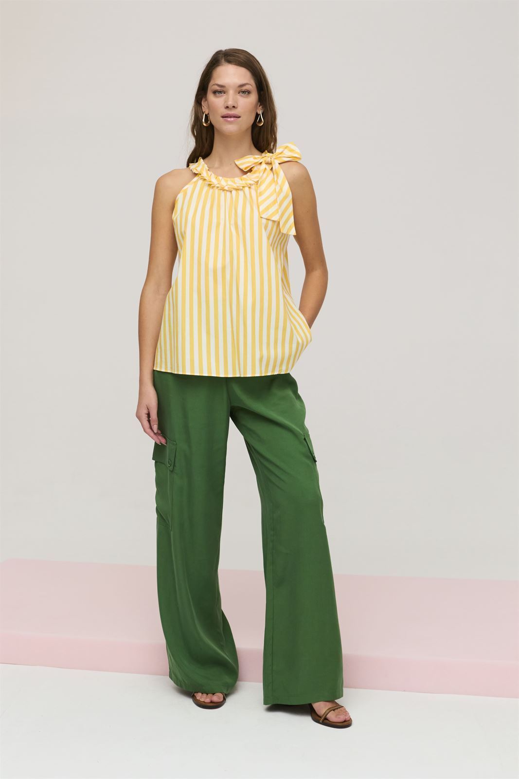 CIVIT Pantalón Cargo Cupro Verde - Imagen 1